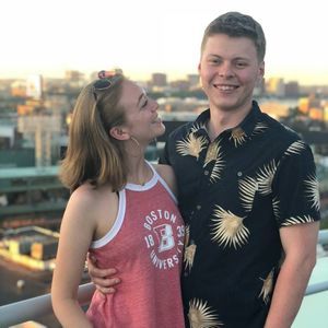 Meet your Posher, Stuart